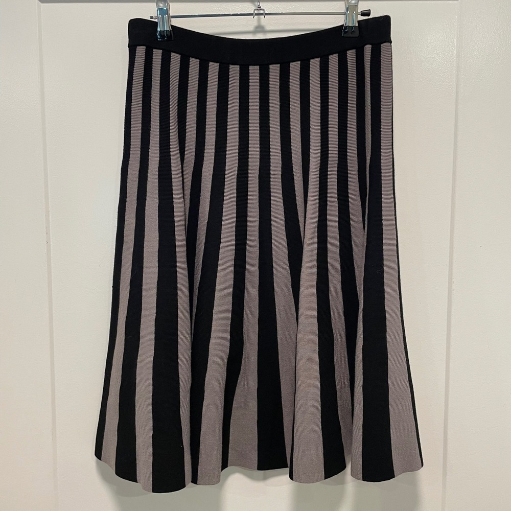 Chelsea & Theodore Black Grey Striped Knit Midi Skirt Medium NWT 2871057